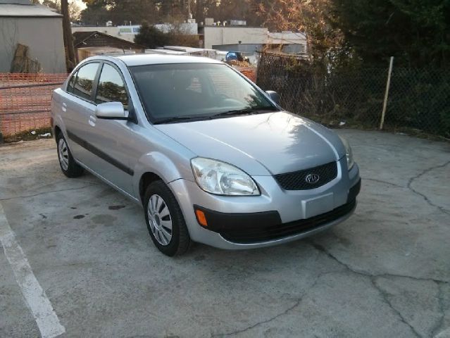 2006 Kia Rio Elk Conversion Van