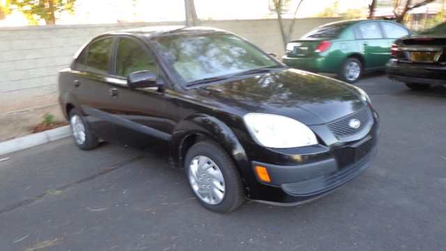 2006 Kia Rio Elk Conversion Van
