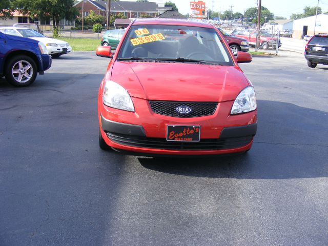 2006 Kia Rio Elk Conversion Van