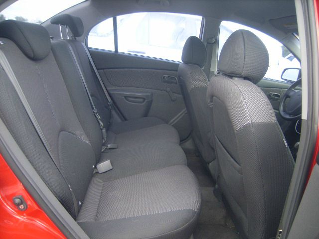 2006 Kia Rio Elk Conversion Van