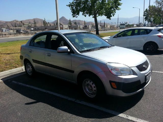2006 Kia Rio XLT FX4 Crew Cab