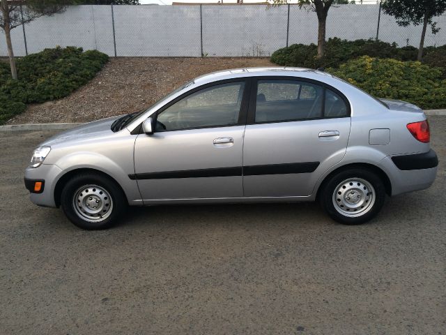 2007 Kia Rio Base