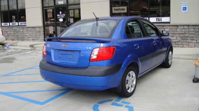 2007 Kia Rio Elk Conversion Van