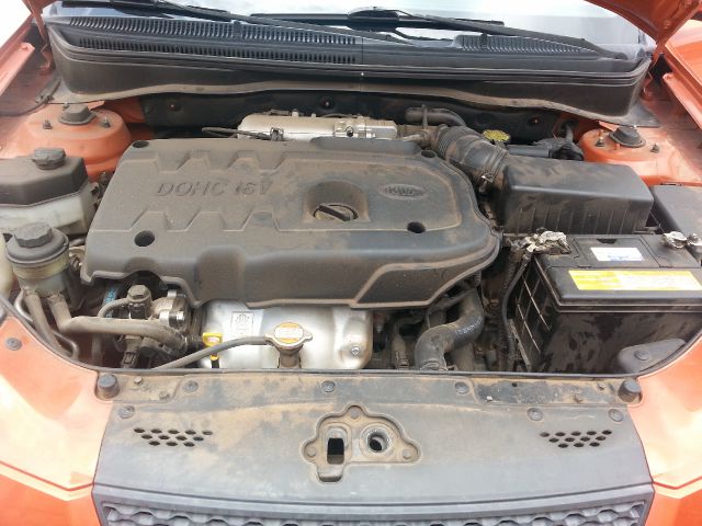 2007 Kia Rio AWD, REAR DVD, Navigation, 3RD ROW, Mem/heat Seats