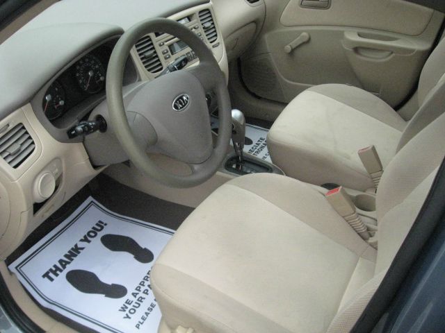 2007 Kia Rio Elk Conversion Van