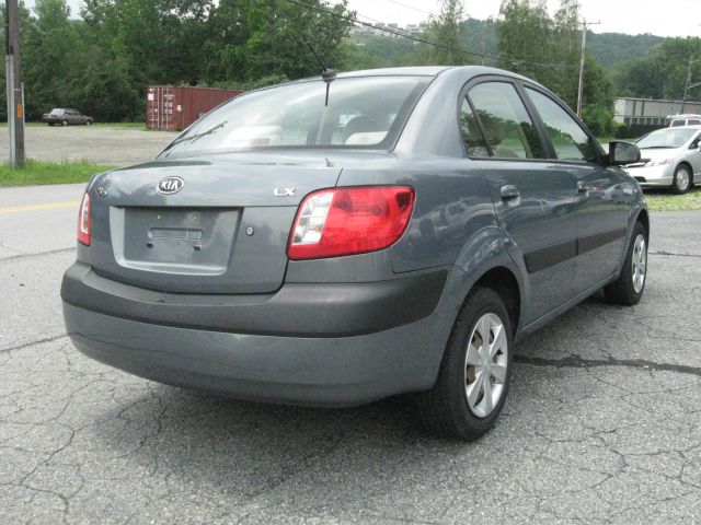 2007 Kia Rio Elk Conversion Van