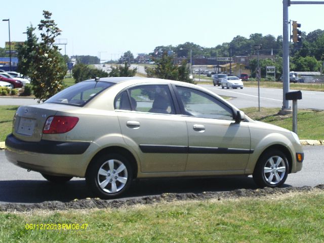 2008 Kia Rio Base