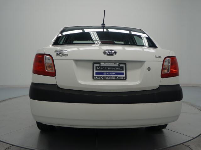 2009 Kia Rio Elk Conversion Van