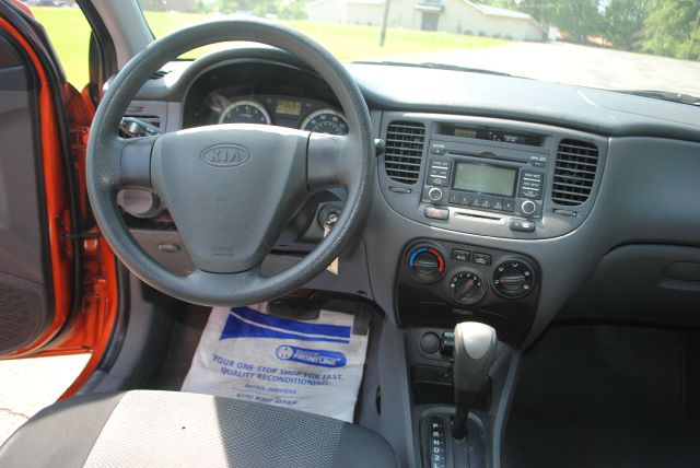 2009 Kia Rio Elk Conversion Van