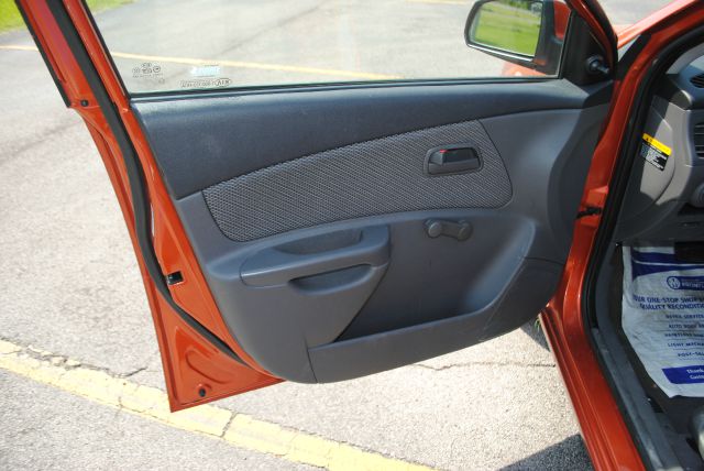 2009 Kia Rio Elk Conversion Van