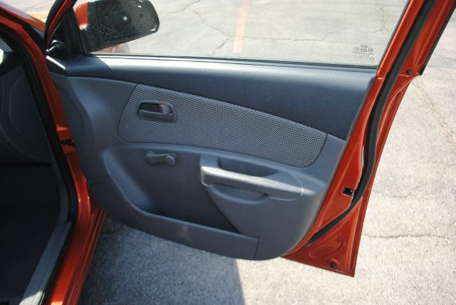 2009 Kia Rio Elk Conversion Van