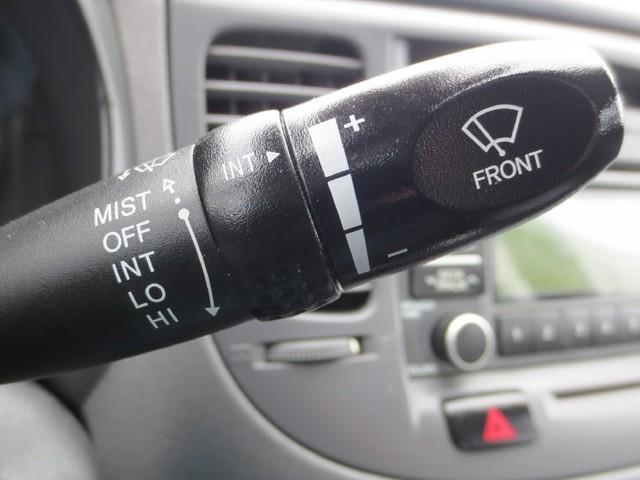 2009 Kia Rio AWD, REAR DVD, Navigation, 3RD ROW, Mem/heat Seats