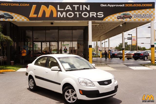 2009 Kia Rio Unknown