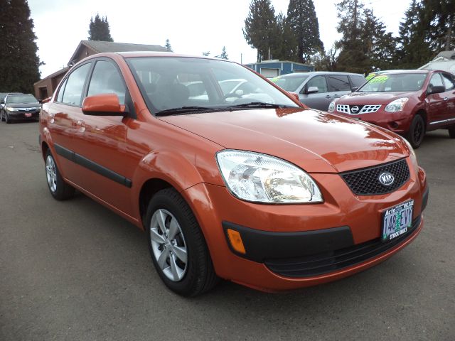 2009 Kia Rio Elk Conversion Van