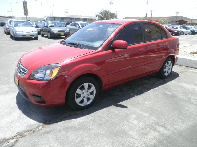 2010 Kia Rio Elk Conversion Van