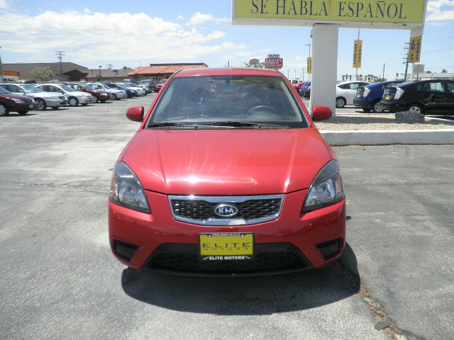 2010 Kia Rio Elk Conversion Van