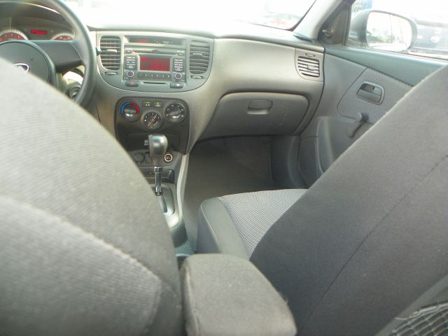 2010 Kia Rio Elk Conversion Van