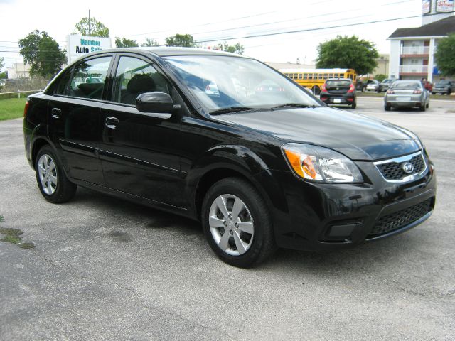 2010 Kia Rio Base