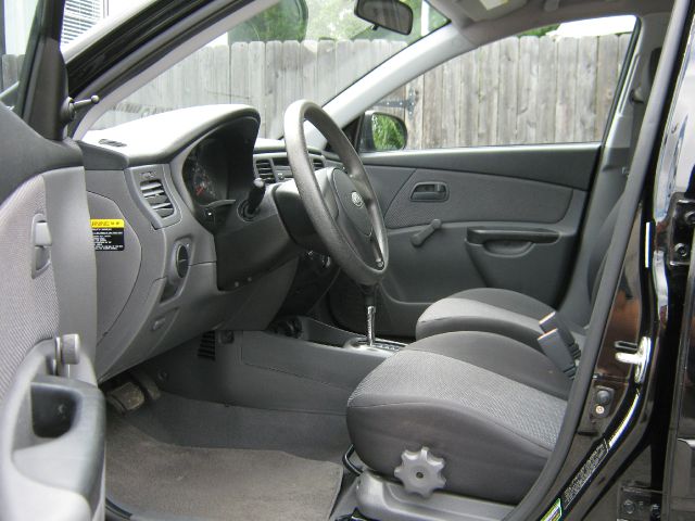 2010 Kia Rio Base