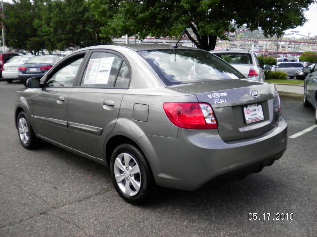 2010 Kia Rio Unknown