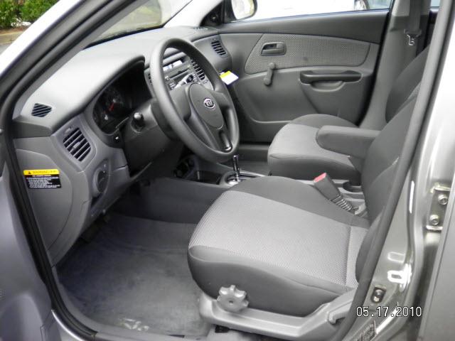 2010 Kia Rio Unknown