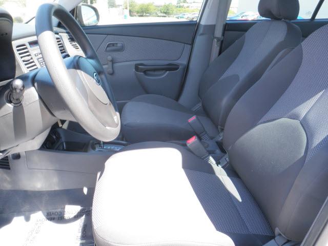 2010 Kia Rio Elk Conversion Van