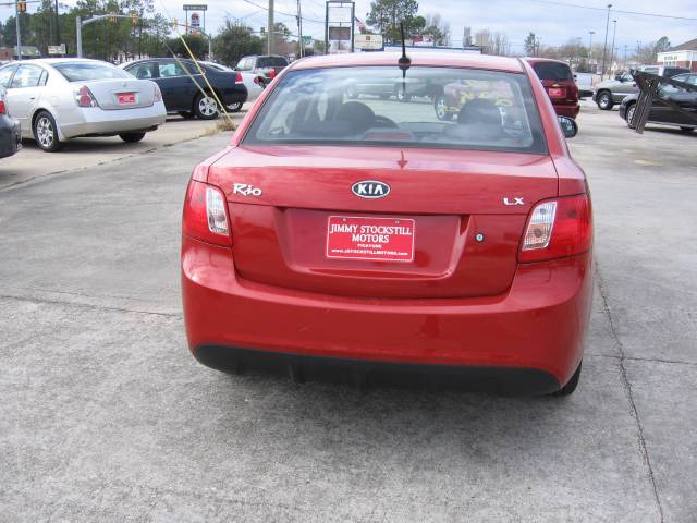 2010 Kia Rio Base