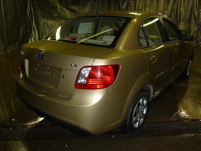 2010 Kia Rio Elk Conversion Van