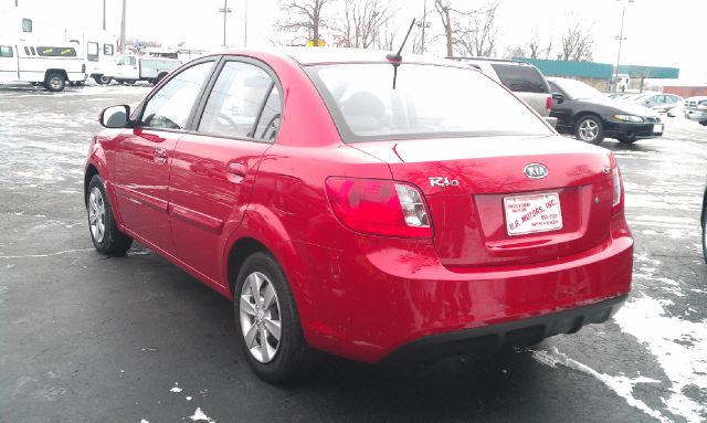 2011 Kia Rio Elk Conversion Van