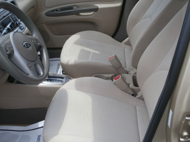 2011 Kia Rio Elk Conversion Van