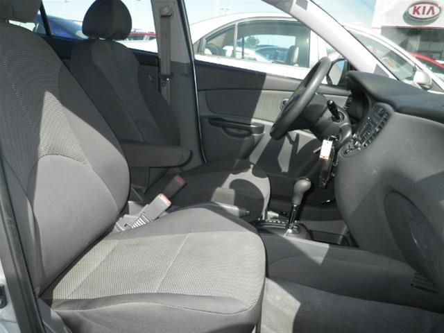 2011 Kia Rio Elk Conversion Van