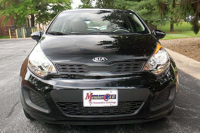 2013 Kia Rio Elk Conversion Van