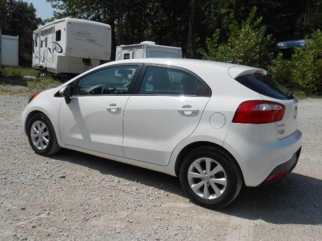 2013 Kia Rio Open-top