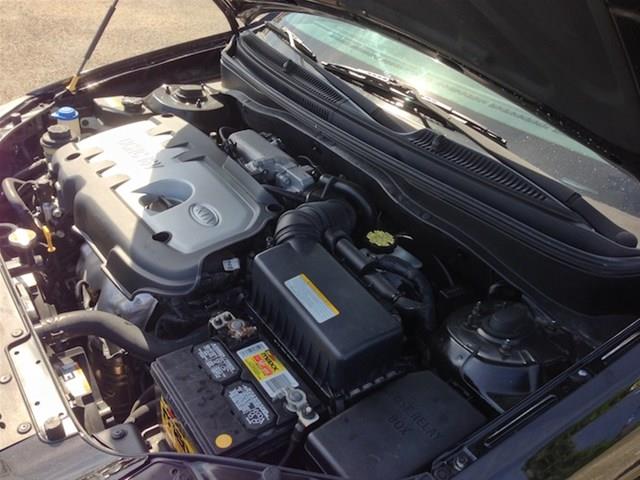 2006 Kia Rio5 AWD, REAR DVD, Navigation, 3RD ROW, Mem/heat Seats