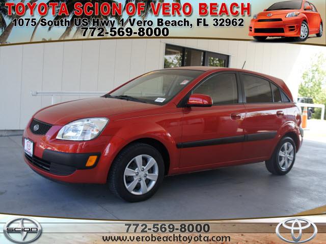 2009 Kia Rio5 Elk Conversion Van