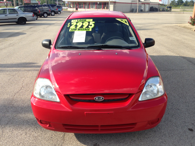 2003 Kia Rio Cinco SW2