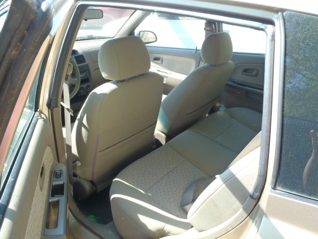 2004 Kia Rio Cinco SW2