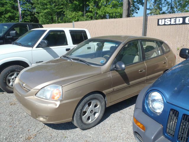 2004 Kia Rio Cinco SW2