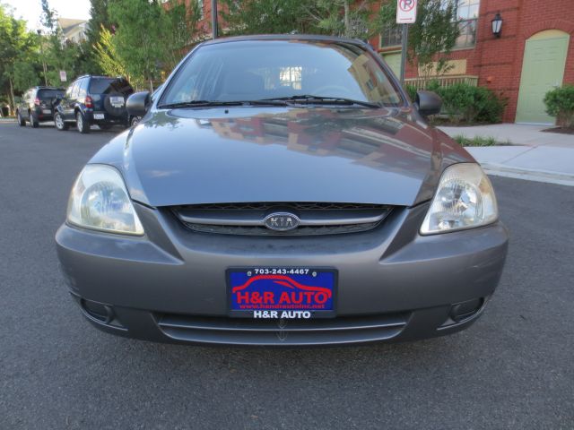 2004 Kia Rio Cinco SW2