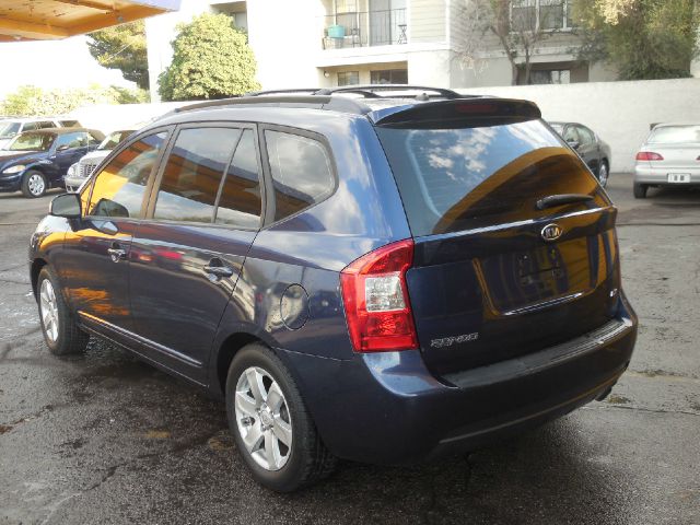 2007 Kia Rondo Elk Conversion Van