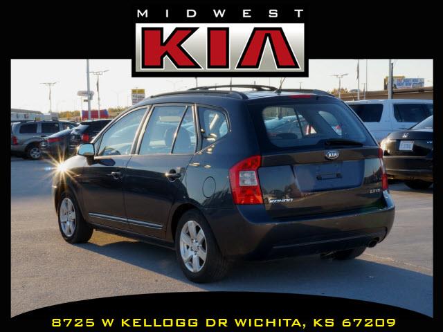 2007 Kia Rondo Elk Conversion Van