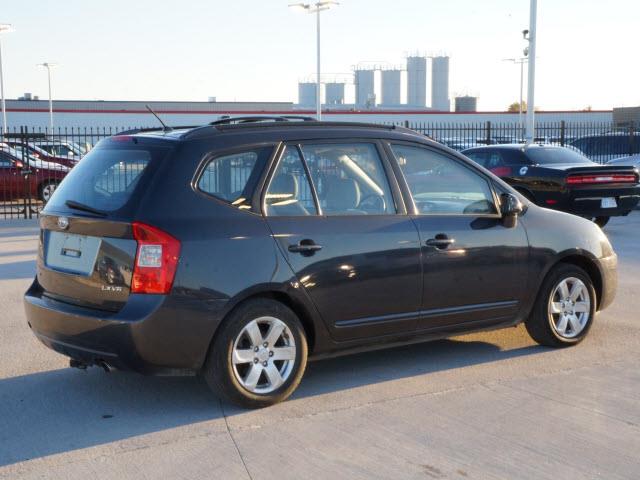 2007 Kia Rondo Elk Conversion Van