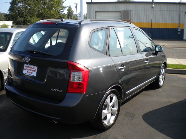 2007 Kia Rondo 5dr HB