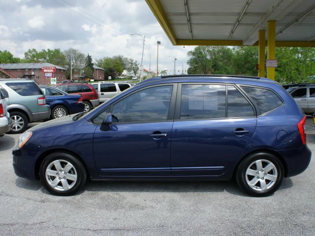 2007 Kia Rondo 5dr HB