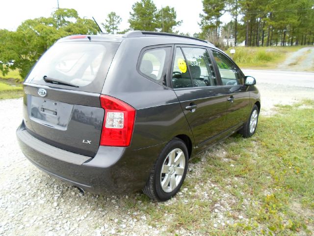 2007 Kia Rondo Elk Conversion Van