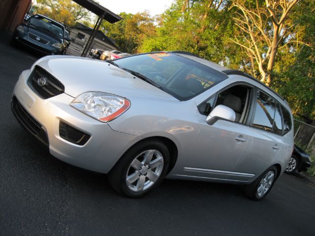 2008 Kia Rondo 5dr HB