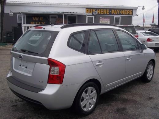 2008 Kia Rondo Elk Conversion Van