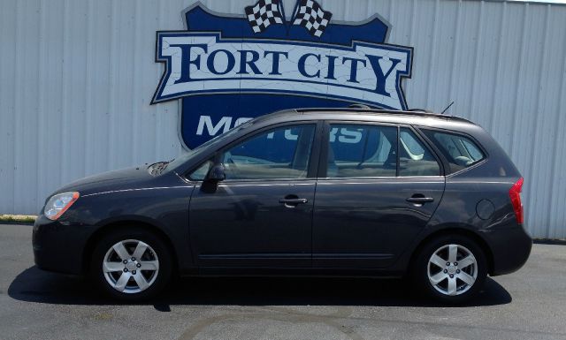 2008 Kia Rondo 5dr HB