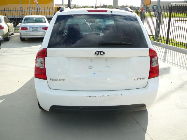 2008 Kia Rondo 5dr HB