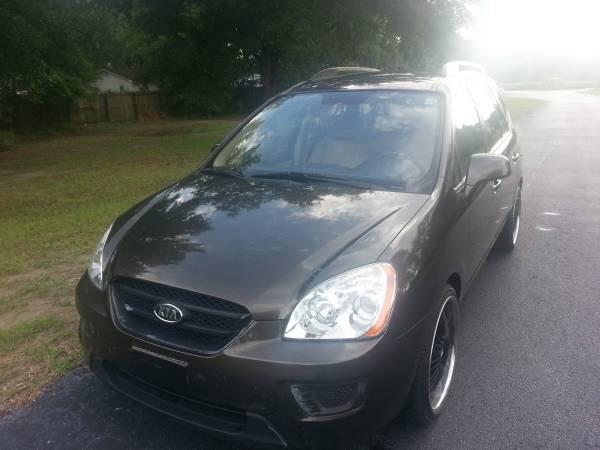 2009 Kia Rondo Lariat 4WD FX4